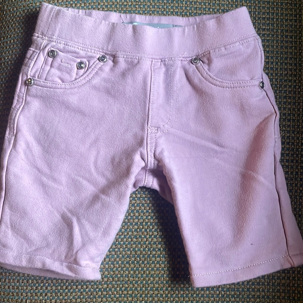 Cute pale pink Tractr shorts girls size 5. Purchased at Von Maur. EUC